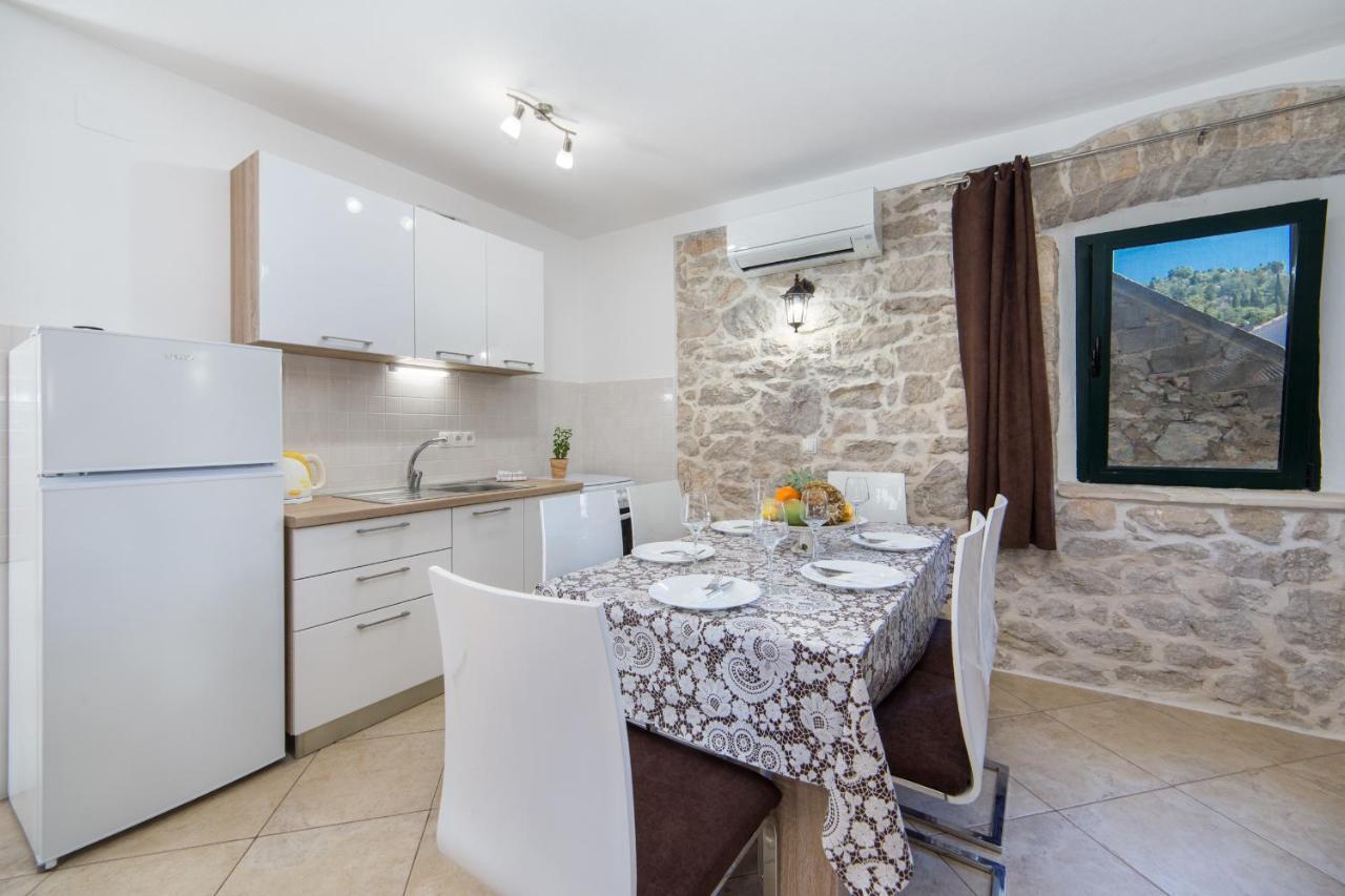 Ana Apartments Блаце Екстер'єр фото