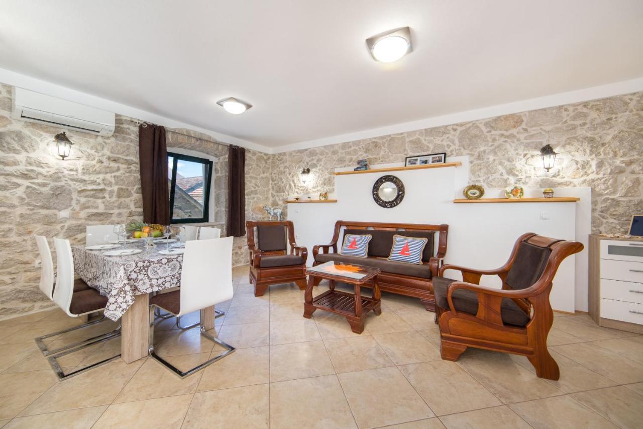 Ana Apartments Блаце Екстер'єр фото
